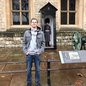 Meet your Posher, Ryan